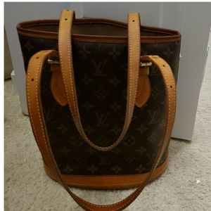 Louis Vuitton bucket bag (all offers welcomed)